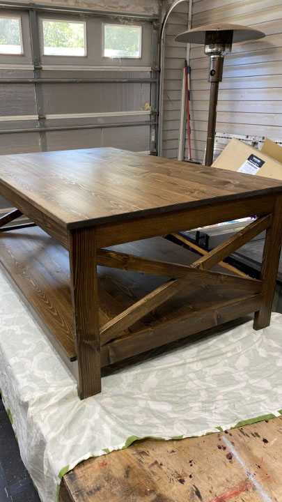 Picture of DIY Farmhouse Coffee Table