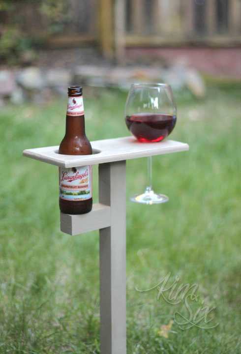 Picture of DIY Outdoor Drink Stakes